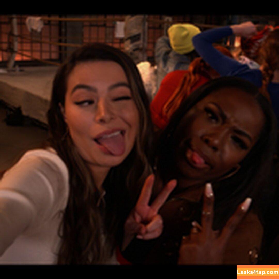 Miranda Cosgrove / MirandaCosgrove / onlyfanssz leaked photo photo #0111