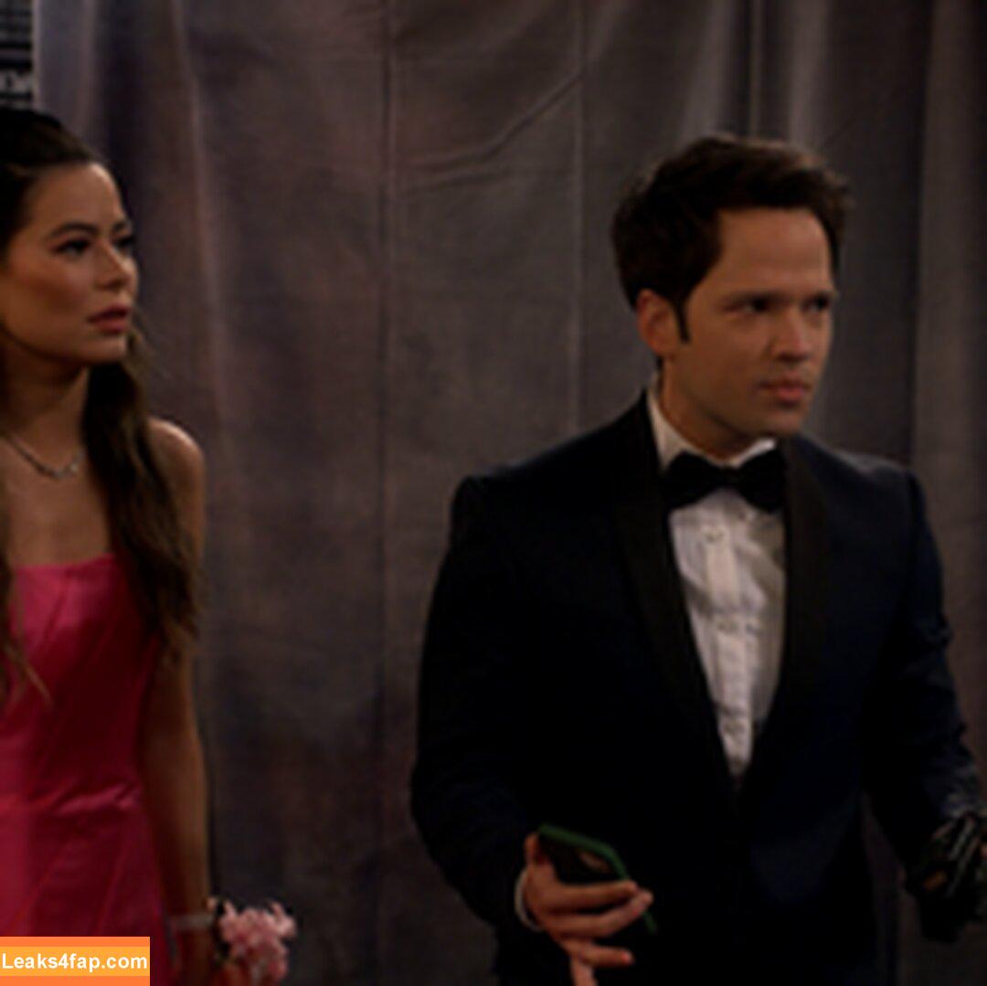 Miranda Cosgrove / MirandaCosgrove / onlyfanssz leaked photo photo #0118