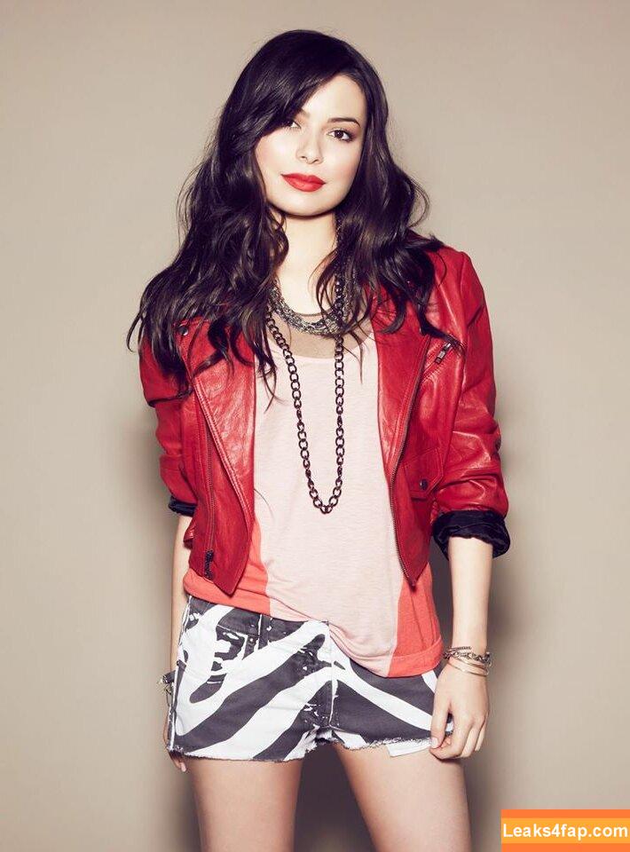 Miranda Cosgrove / MirandaCosgrove / onlyfanssz leaked photo photo #0239