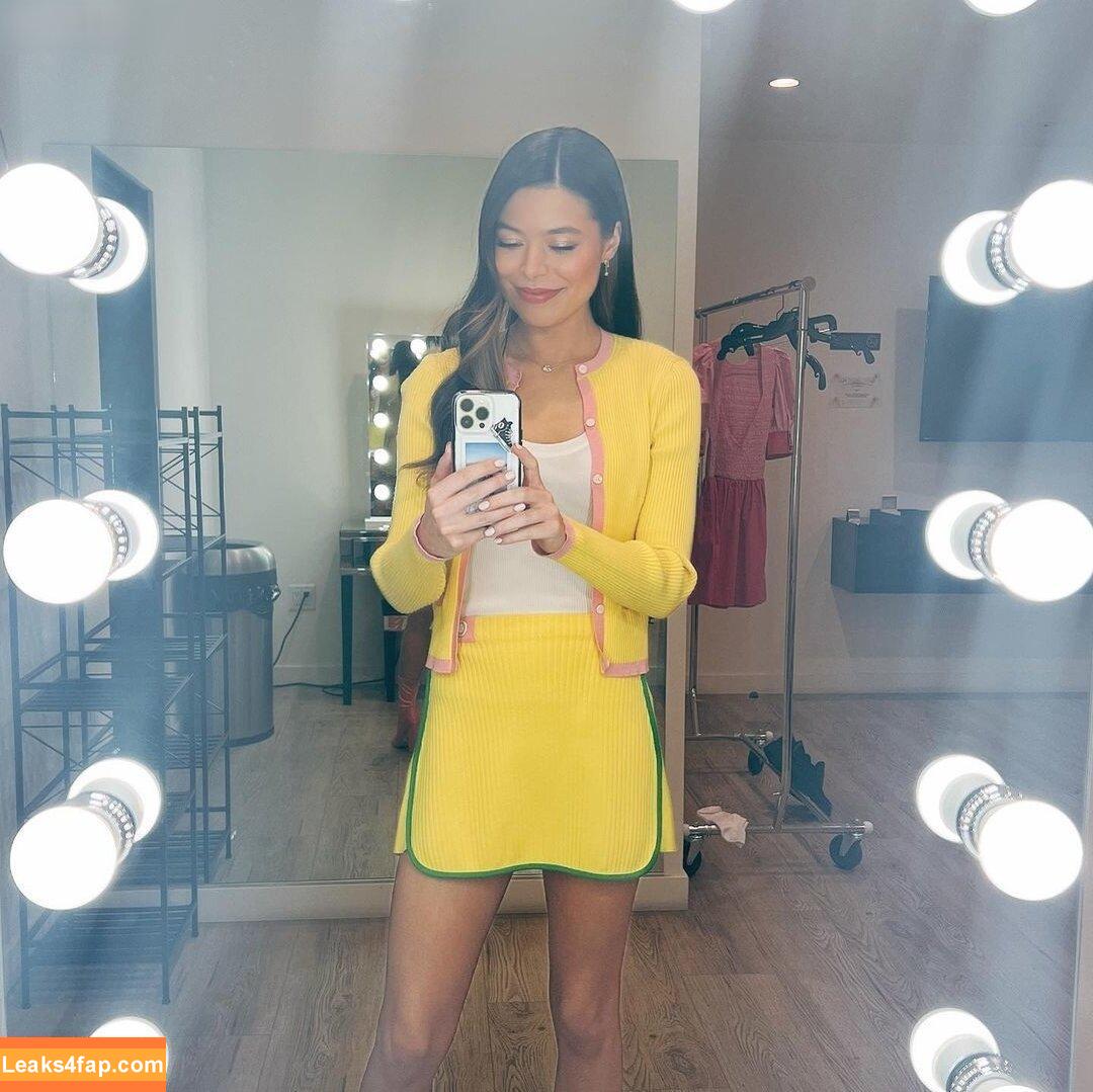Miranda Cosgrove / MirandaCosgrove leaked photo photo #0362