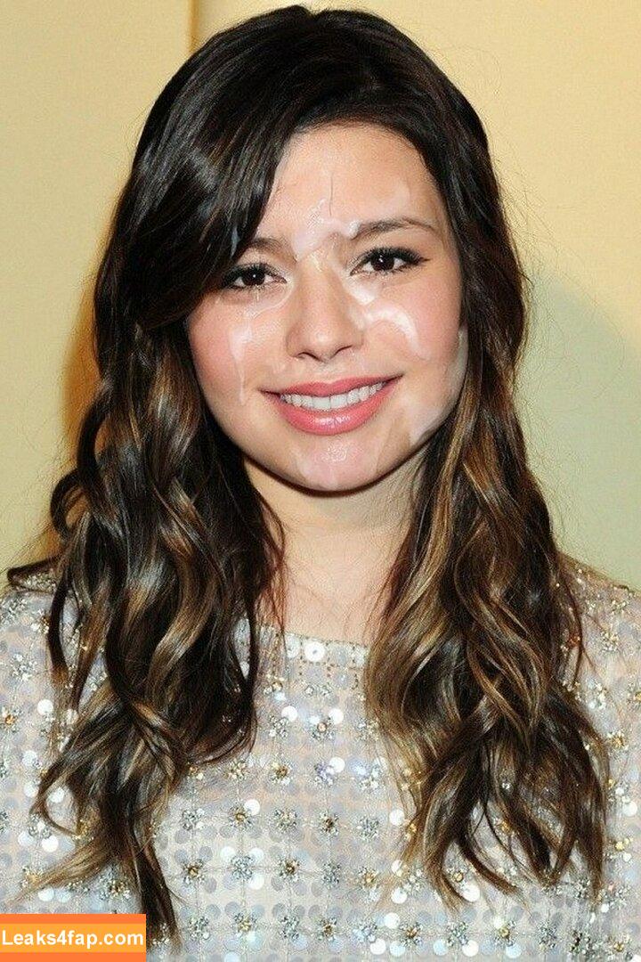 Miranda Cosgrove / MirandaCosgrove / onlyfanssz слитое фото фото #0403