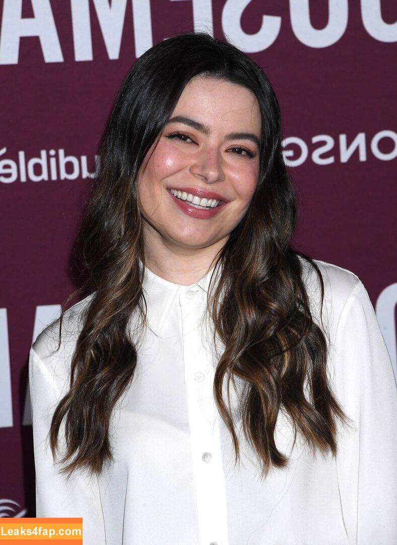 Miranda Cosgrove / MirandaCosgrove / onlyfanssz leaked photo photo #0606