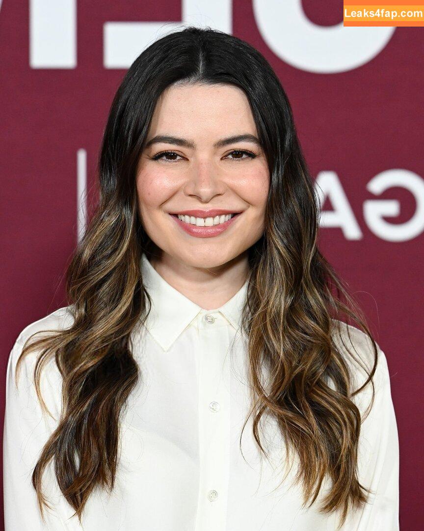 Miranda Cosgrove / MirandaCosgrove / onlyfanssz leaked photo photo #0614