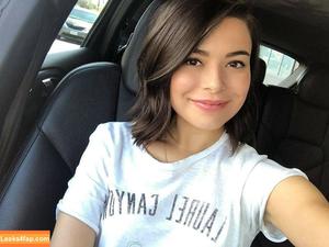 Miranda Cosgrove photo #0020