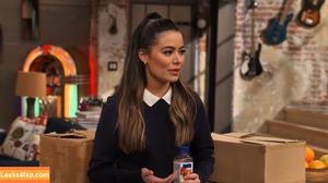 Miranda Cosgrove photo #0051