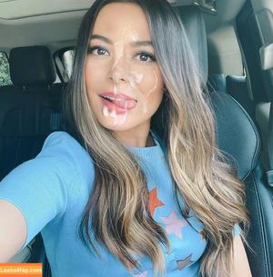 Miranda Cosgrove photo #0069