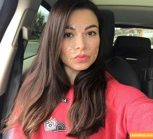 Miranda Cosgrove photo #0084