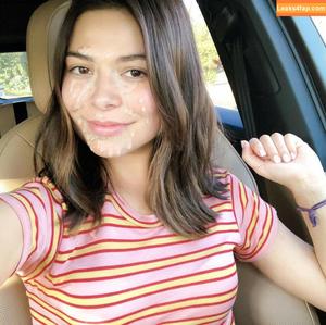 Miranda Cosgrove photo #0086