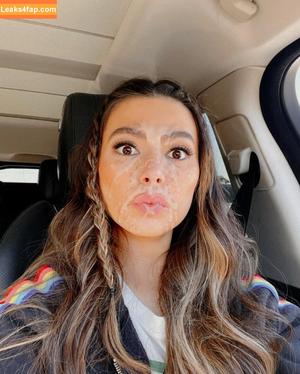 Miranda Cosgrove photo #0088