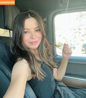 Miranda Cosgrove photo #0176