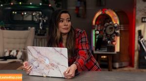 Miranda Cosgrove photo #0209