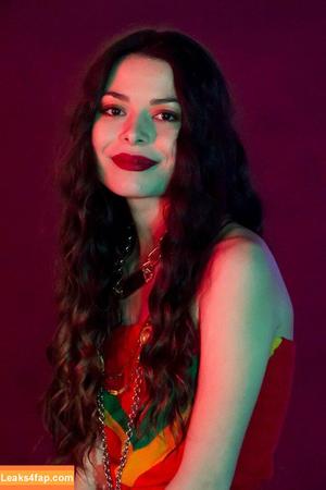 Miranda Cosgrove photo #0238