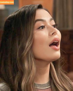 Miranda Cosgrove photo #0287