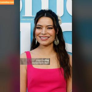 Miranda Cosgrove photo #0322
