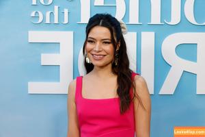 Miranda Cosgrove photo #0335