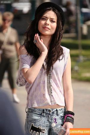 Miranda Cosgrove photo #0381