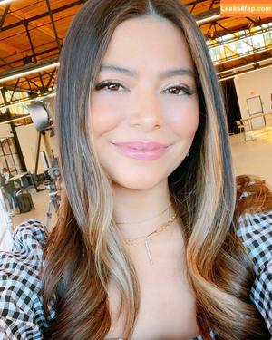 Miranda Cosgrove photo #0451