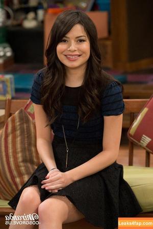 Miranda Cosgrove photo #0595