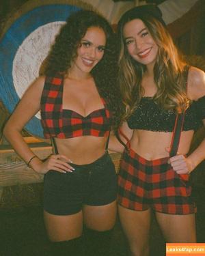 Miranda Cosgrove photo #0620