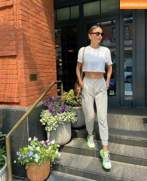 Miranda Kerr photo #0172