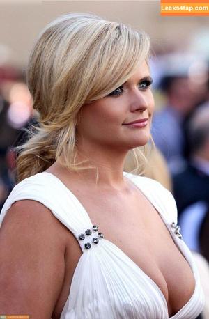 Miranda Lambert photo #0033