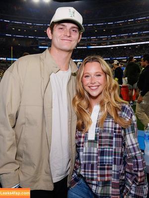 Miranda McKeon photo #0002