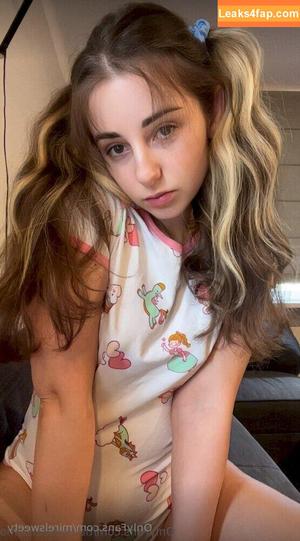 mirelsweety photo #0011