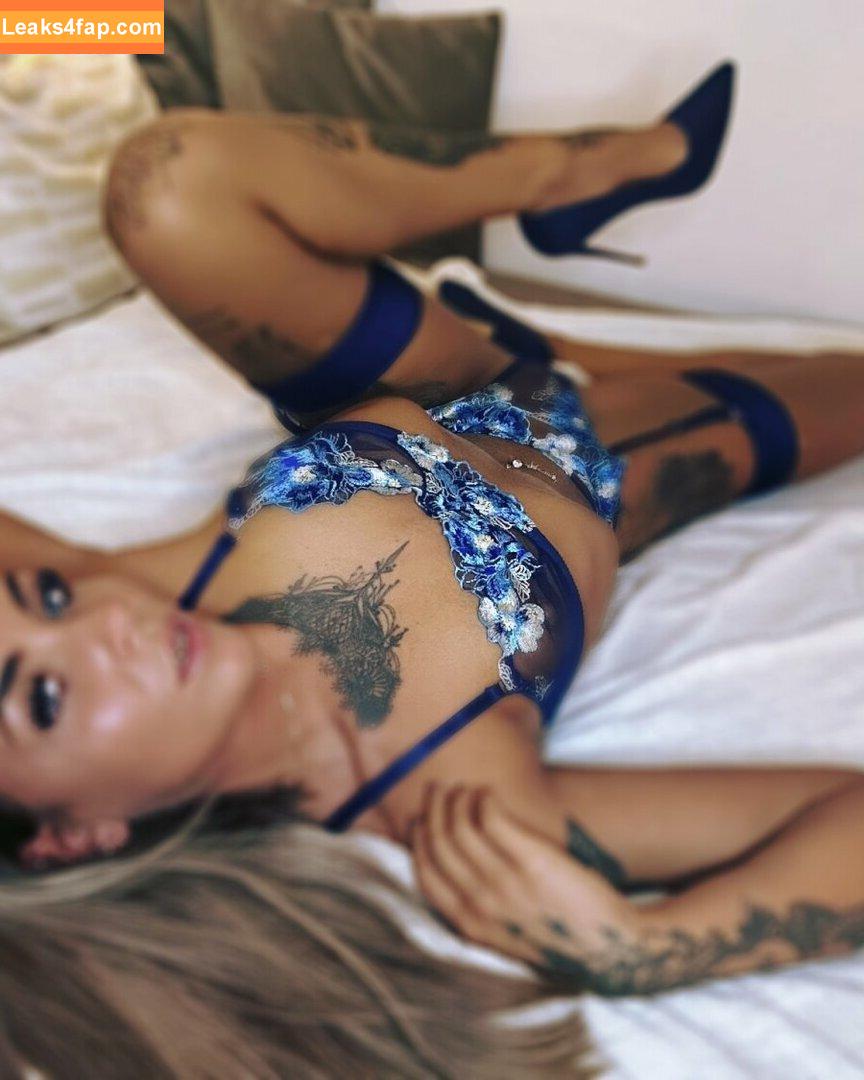 Miri Brook /  leaked photo photo #0005