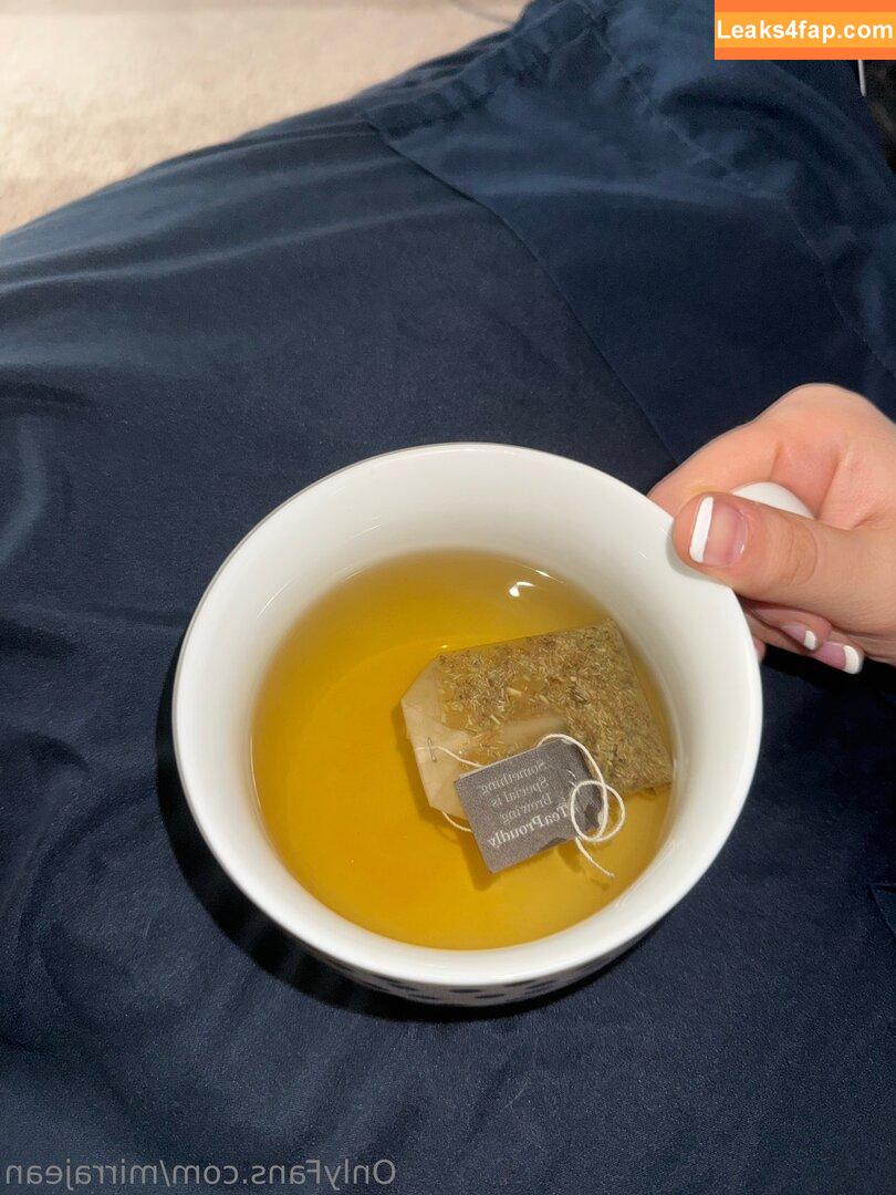 mirrajean /  leaked photo photo #0030