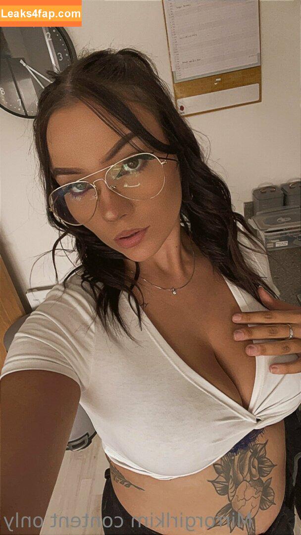 Mirrorgirlkim / mirrorgirl39 leaked photo photo #0104