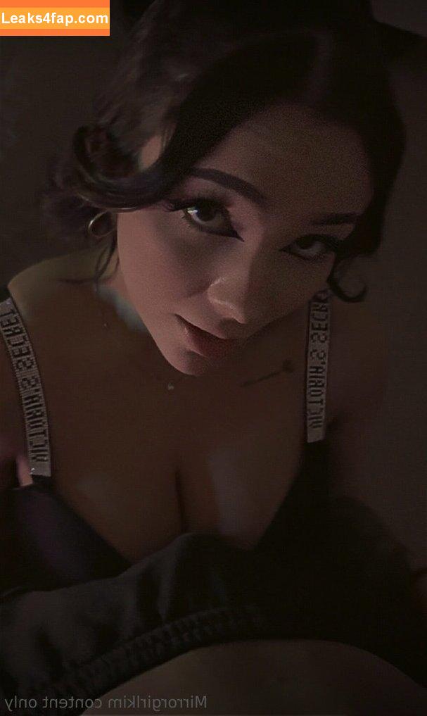 Mirrorgirlkim / mirrorgirl39 leaked photo photo #0116
