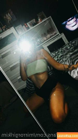 Mirrorgirlkim photo #0014