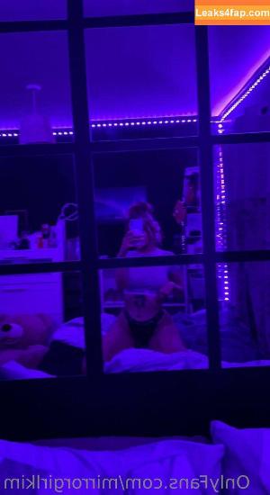 Mirrorgirlkim photo #0021