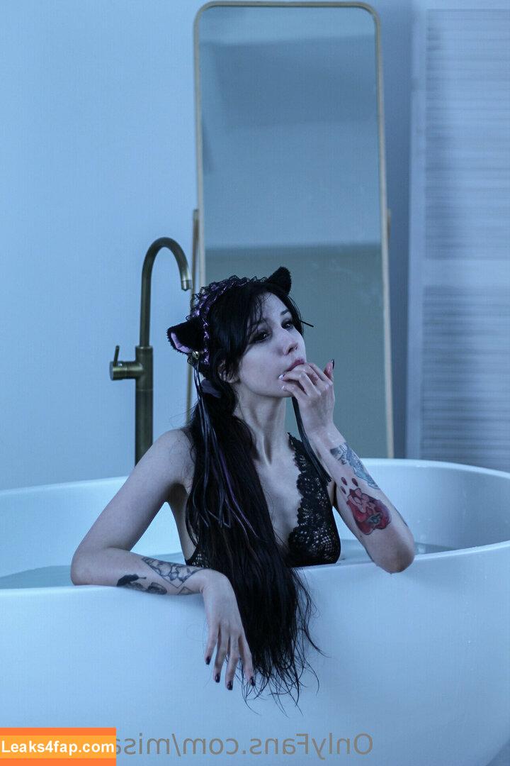 misakivirgin / Sakurawaifu / misakivk leaked photo photo #0041