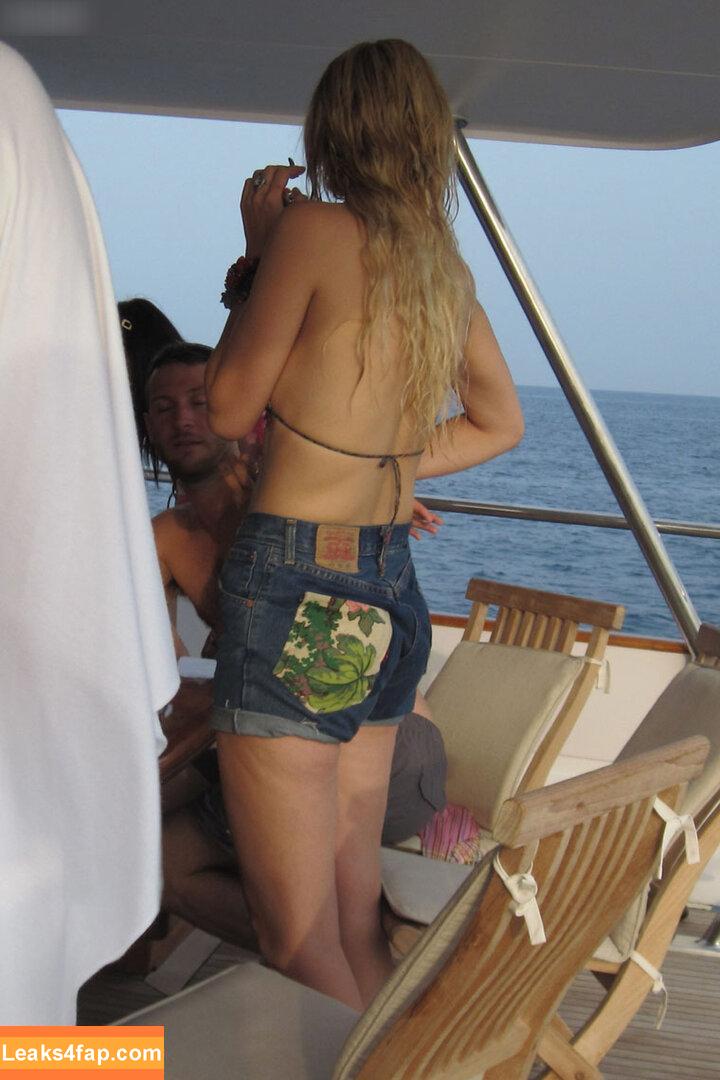 Mischa Barton / mischabarton leaked photo photo #0118