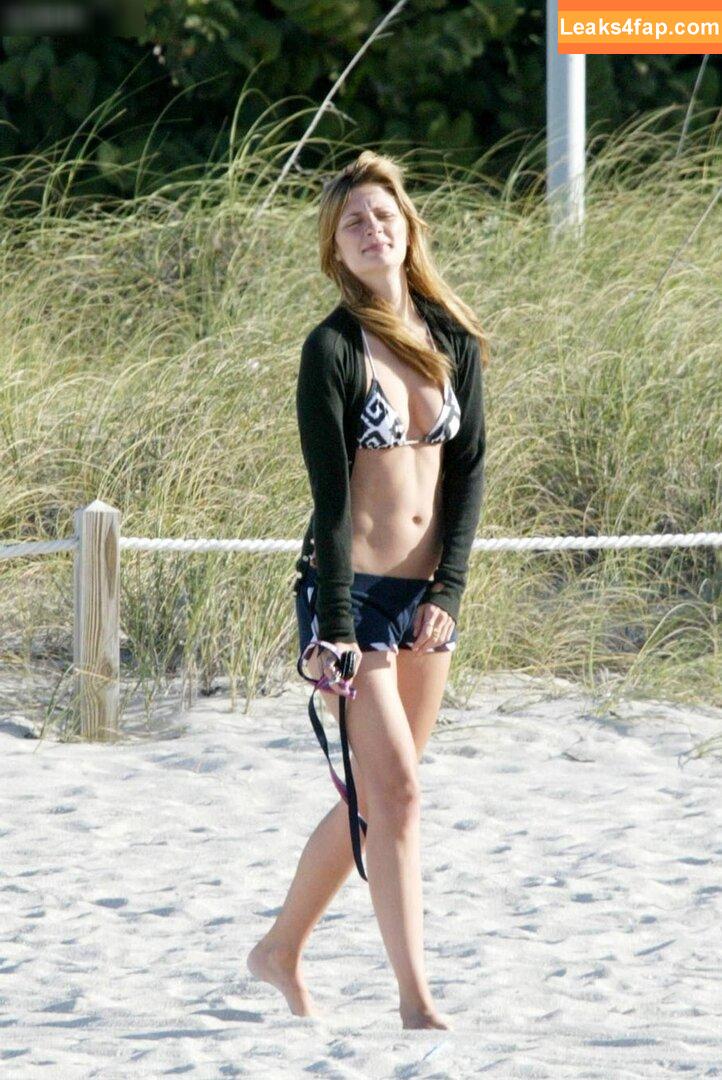 Mischa Barton / mischabarton leaked photo photo #0129