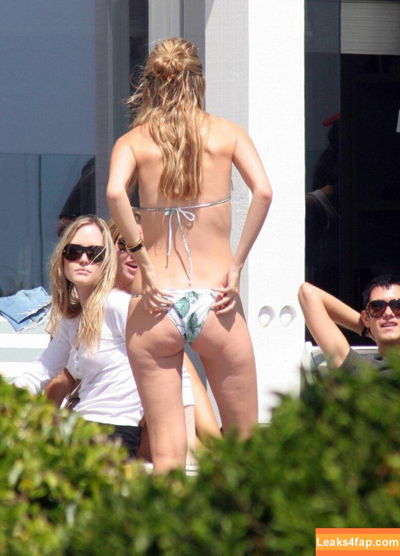 Mischa Barton / mischabarton leaked photo photo #0186