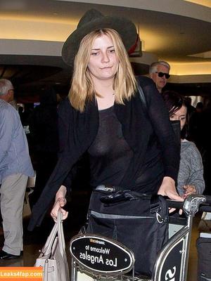 Mischa Barton фото #0166