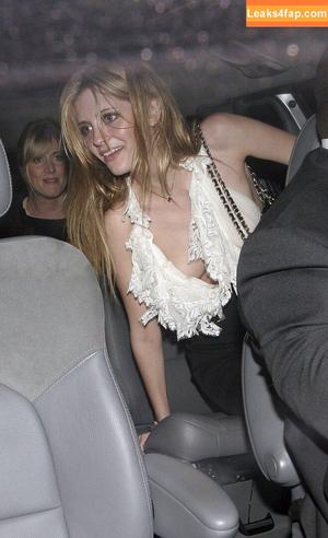 Mischa Barton photo #0195