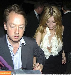 Mischa Barton photo #0199
