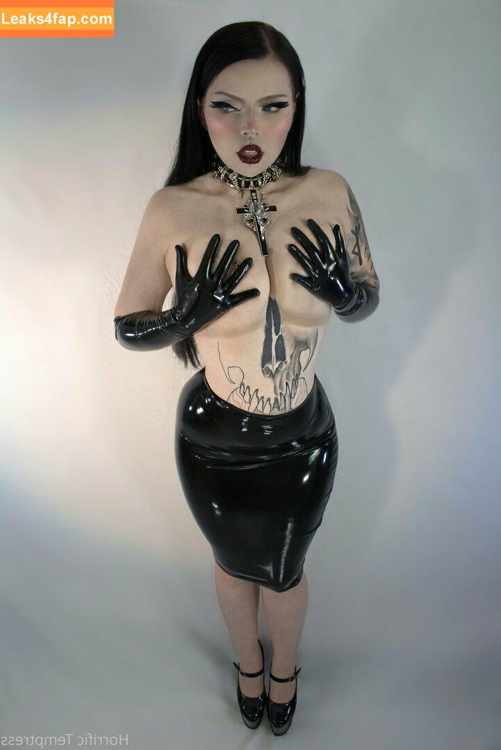 mischa-cleo-moore / horrifictemptress leaked photo photo #0013