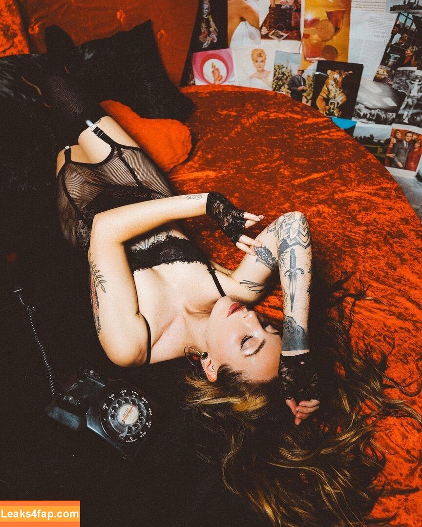 miss_angeliquew / https: leaked photo photo #0092