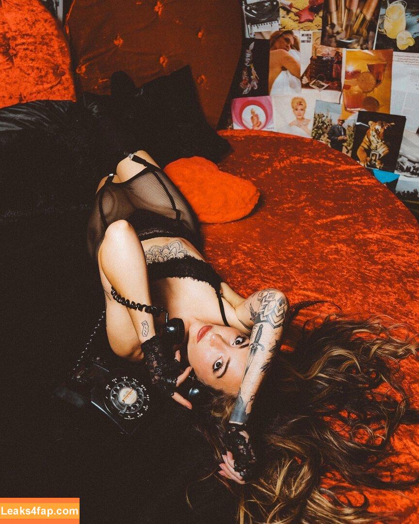 miss_angeliquew / https: leaked photo photo #0095