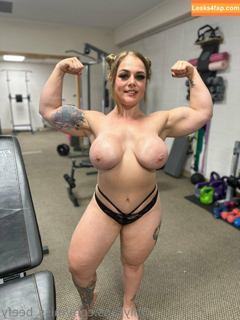 miss_beefy / maadfitfitness leaked photo photo #0020