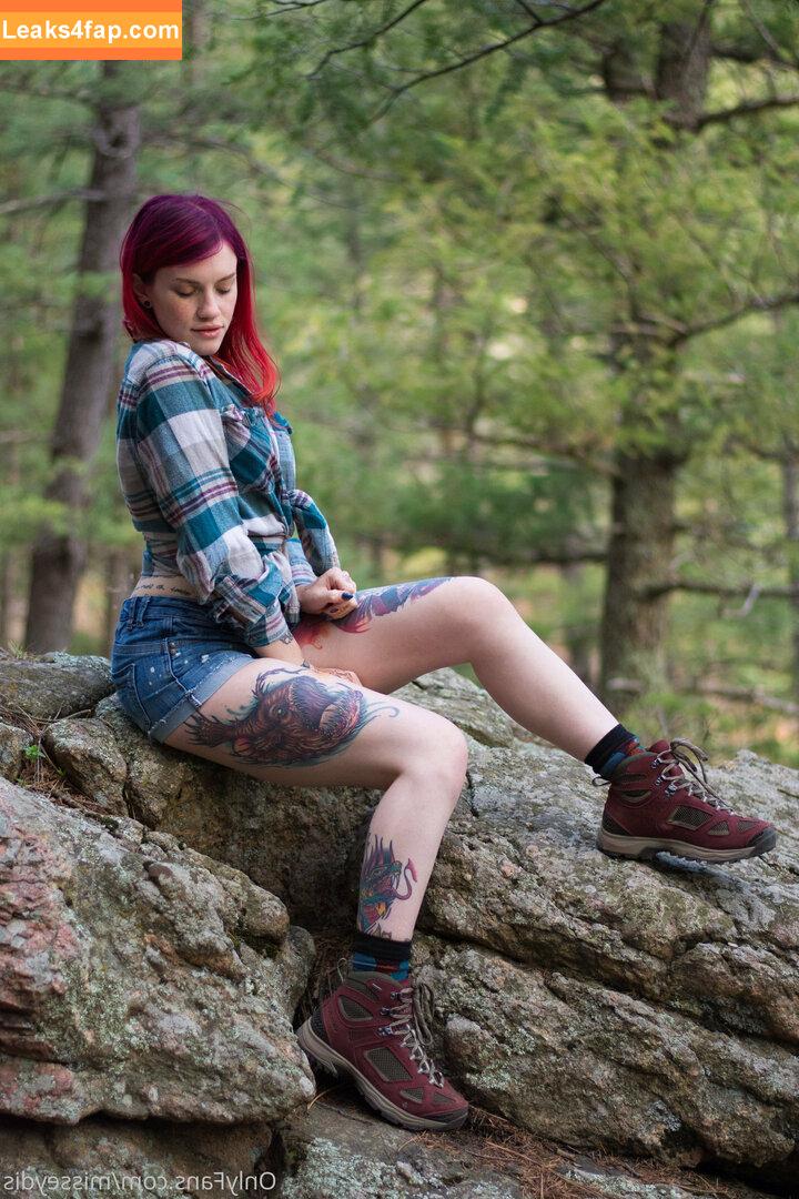 Miss Eydis / Eydis Elliott / misseydis leaked photo photo #0096