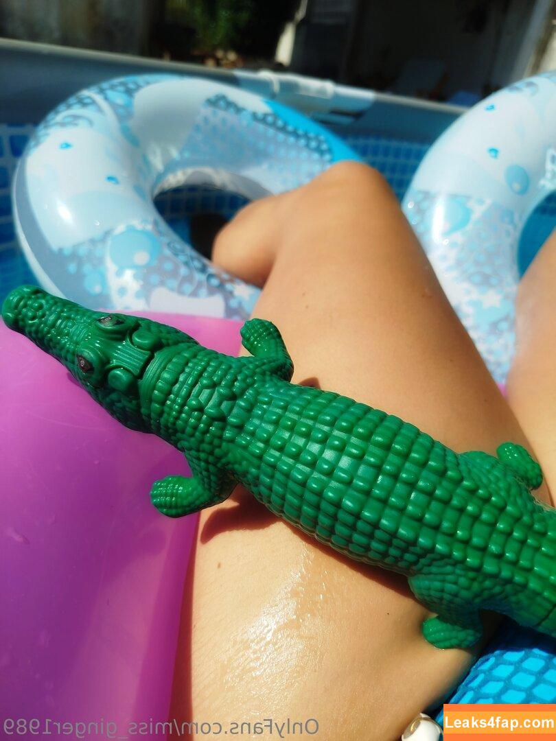 miss_ginger1989 /  leaked photo photo #0004