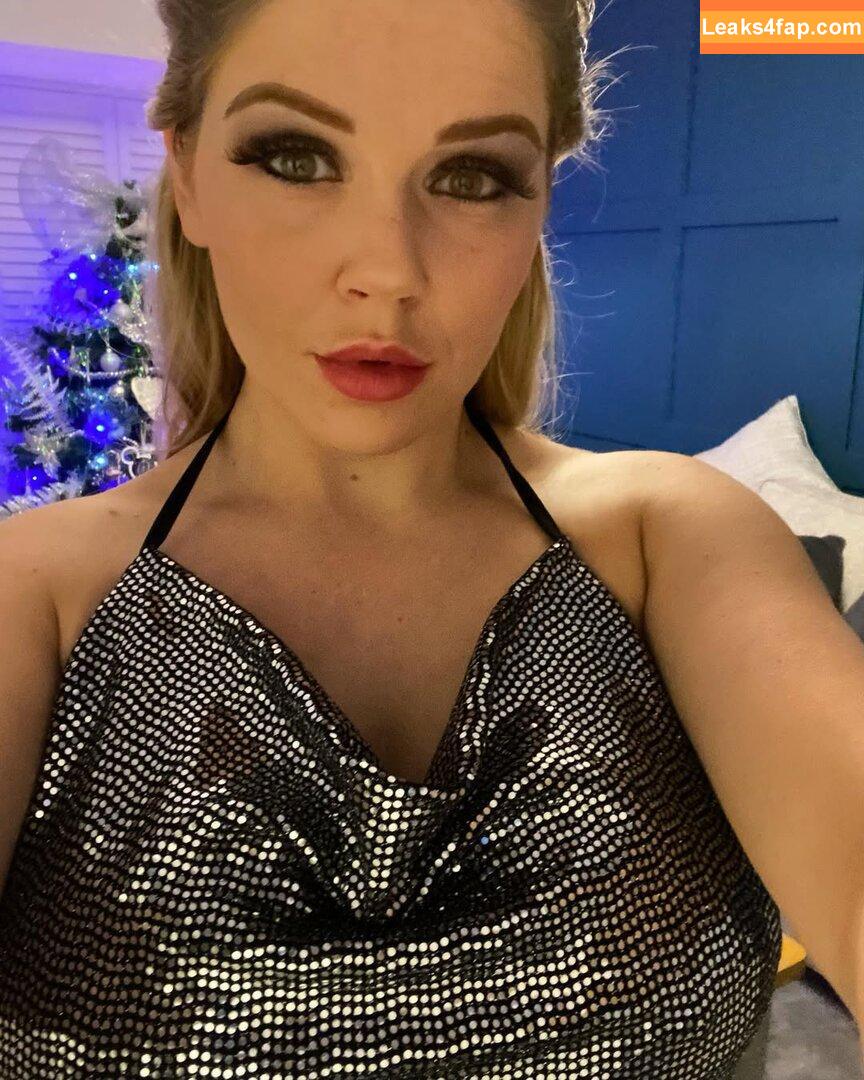 Miss Graves / Sgraves99 / https: / siobhangraves1 leaked photo photo #0024