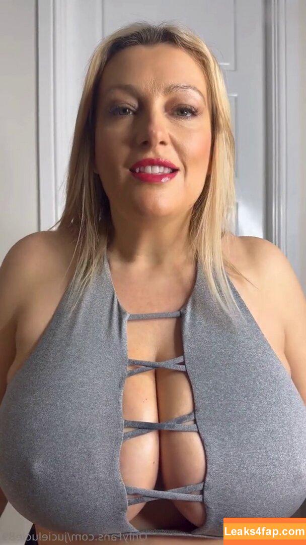 Miss Juicy Lucy / Miss Lucy Sky / ilovejuicylucy / lucykb01 leaked photo photo #0325