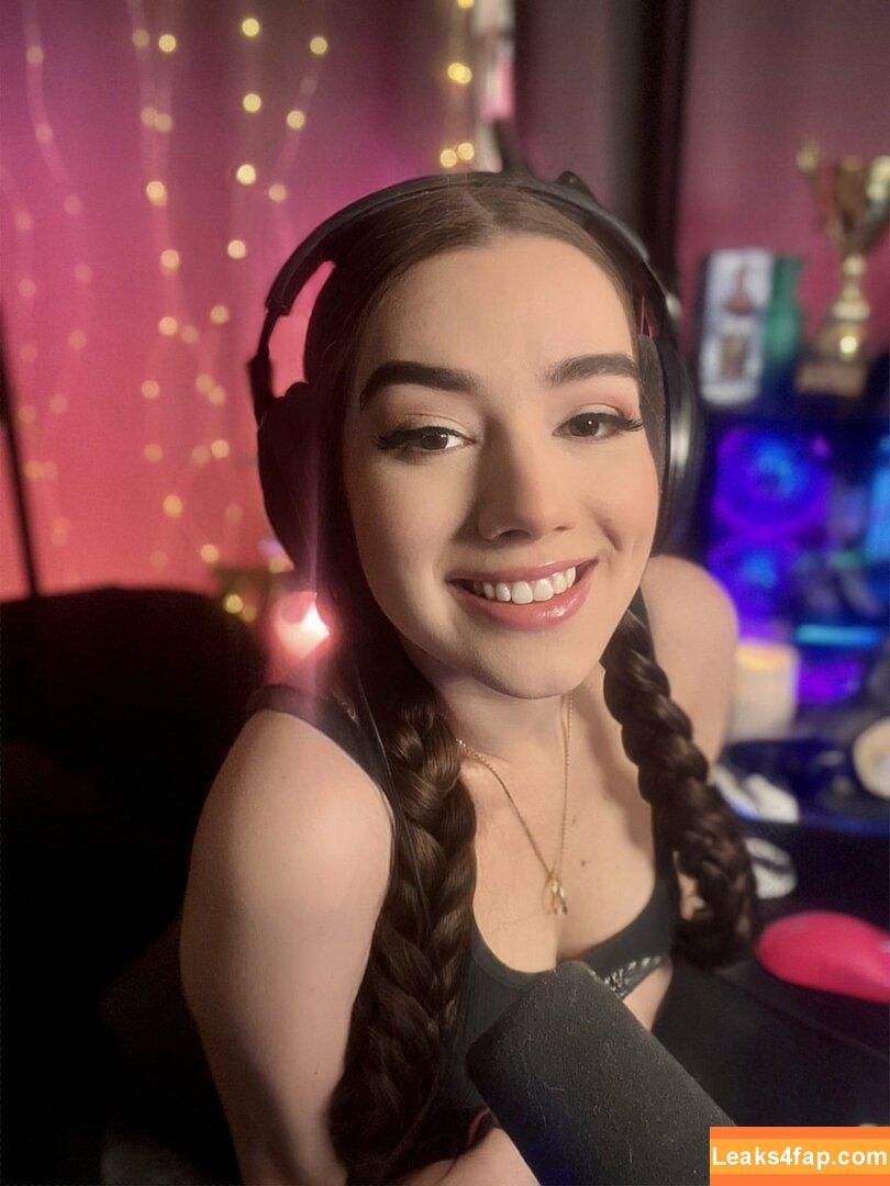 Miss Mikkaa / MissMikkaa / miss_mikka leaked photo photo #0014