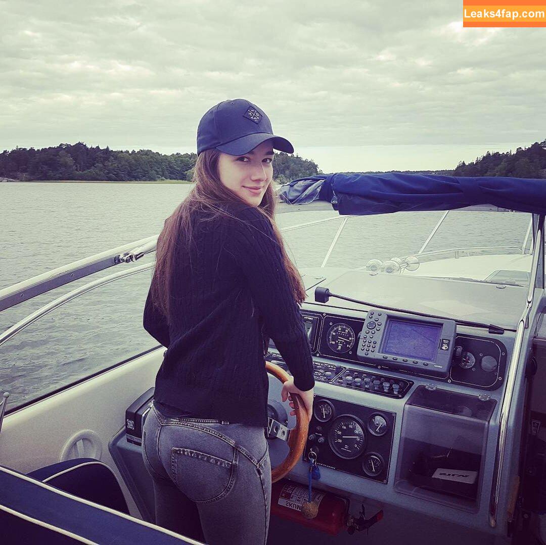 Miss Mikkaa / MissMikkaa / miss_mikka leaked photo photo #0021